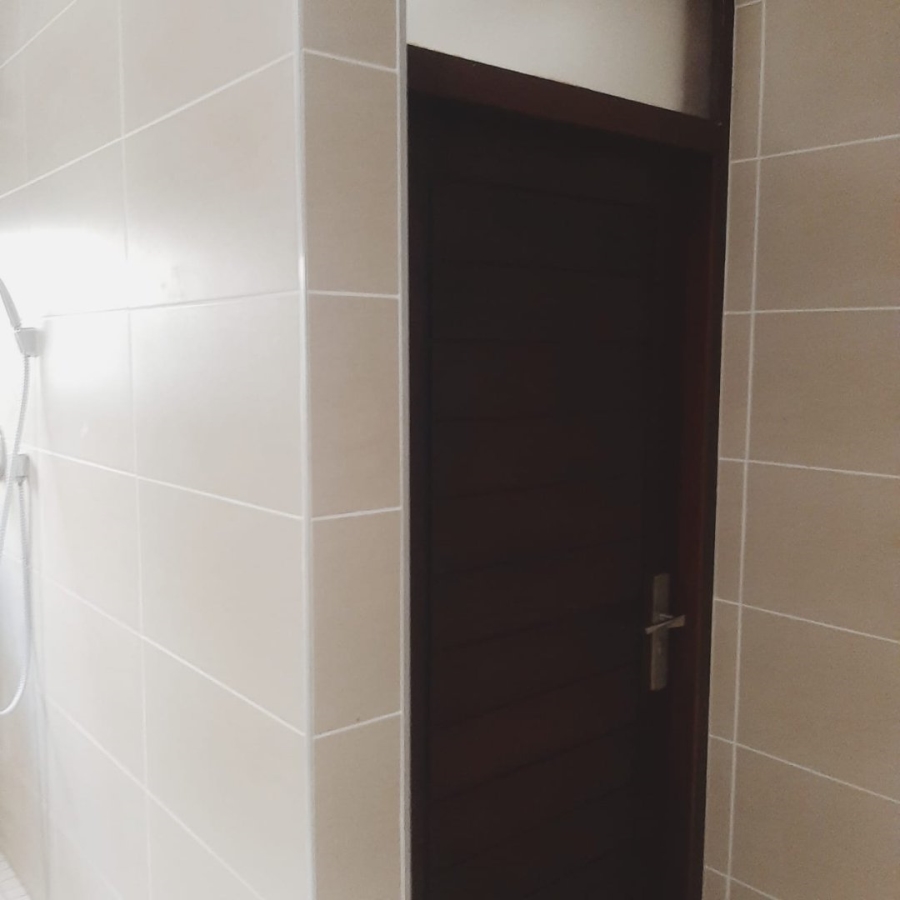 7 Bedroom Property for Sale in Amalinda Eastern Cape